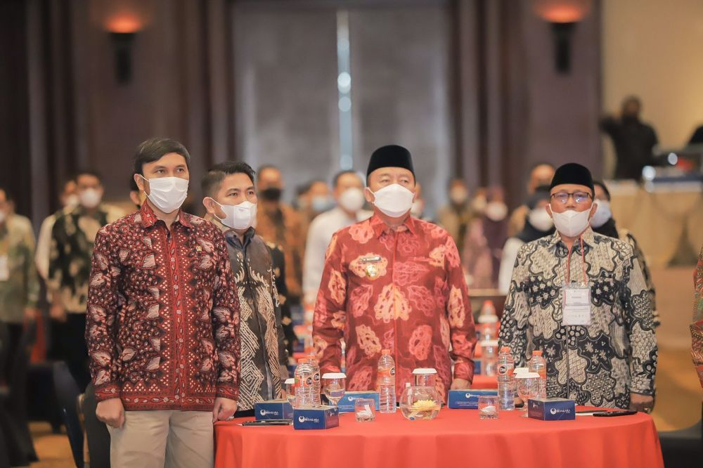 Ketua DPRD Provinsi Jambi Edi Purwanto menghadiri launching Peraturan Menteri Dalam Negeri RI (Permendagri) nomor 59 tahun 2021 tentang Penerapan Standar Pelayanan Minimal di Hotel Bidakara Jakarta, Kamis (10/3/2022)