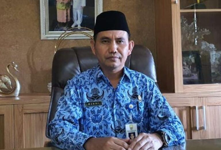 Ketua PPDB Provinsi Jambi Bukri