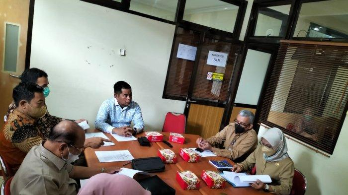 Gali informasi terkait Ranperda kebudayaan, anggota Pansus IV DPRD Provinsi Jambi studi banding ke Dinas Kebudayaan Provinsi Daerah Istimewa Yogyakarta (DIY), Senin (26/9/22). 