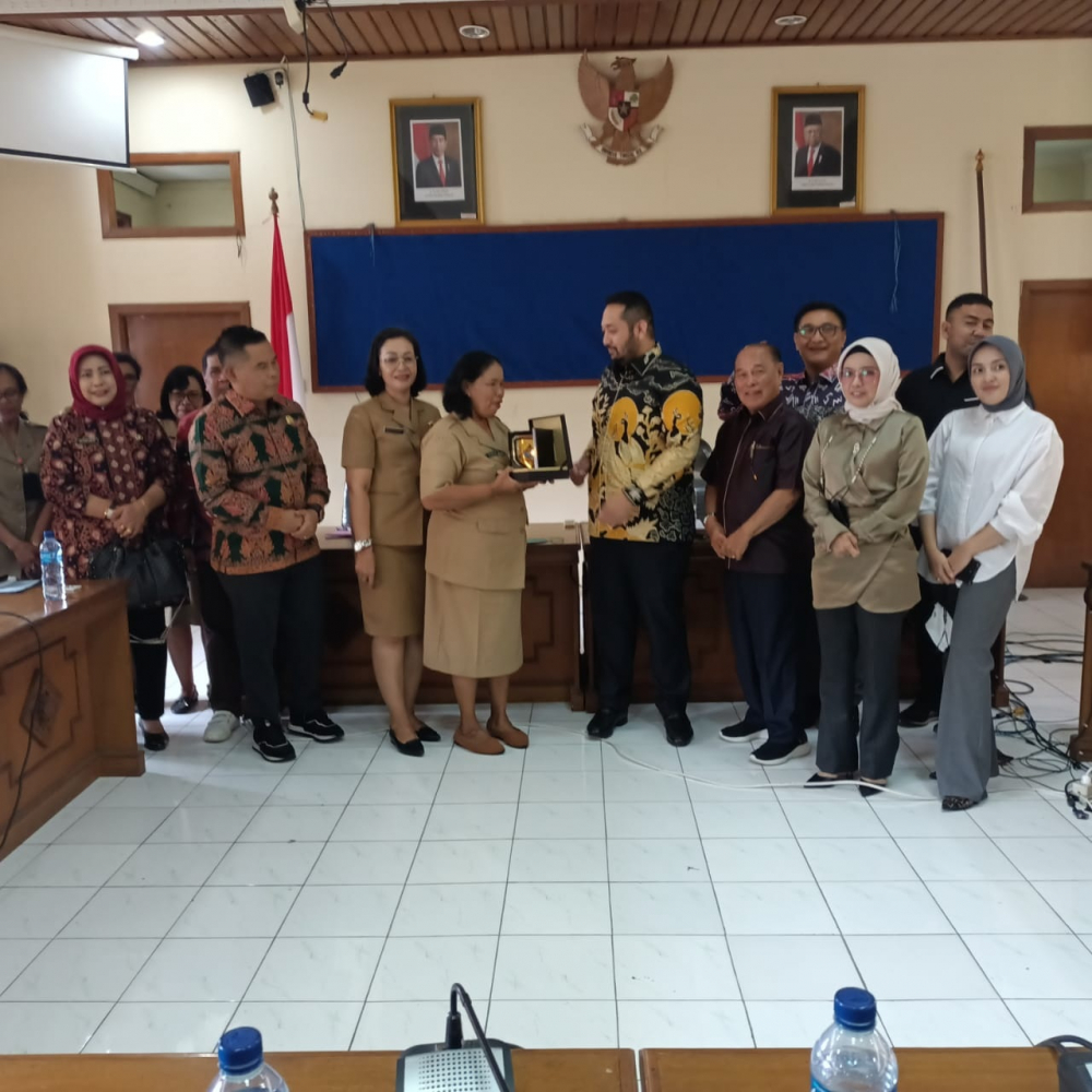 omisi IV DPRD Provinsi Jambi studi banding ke Dinas Sosial P3A Provinsi Bali