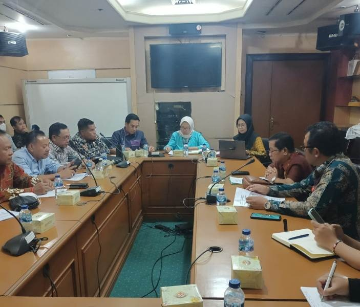 Wakil Ketua I DPRD Provinsi Jambi Dr.Faizal Riza,ST.MM dampingi Anggota Komisi IV DPRD Provinsi Jambi melaksanakan kunjungan kerja ke ke Dirjen Rehabilitasi Sosial, Kementerian Sosial RI di Jakarta, Jumat (10/2/2023).