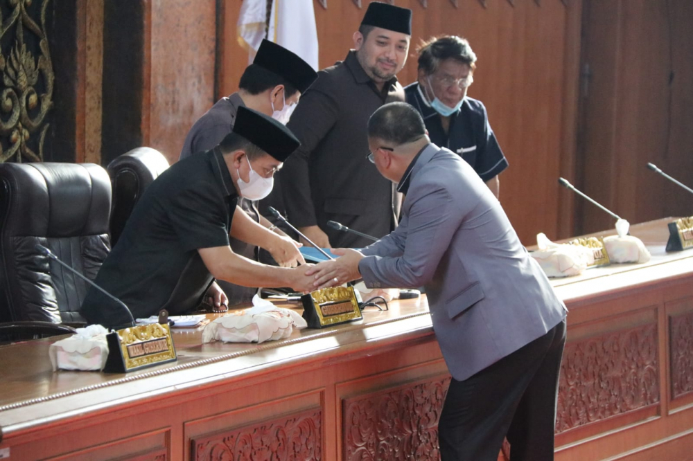 Al Haris Tanggapi Positif Masukan Dewan, Catatan Pemprov untuk Meningkatkan Kinerja. F