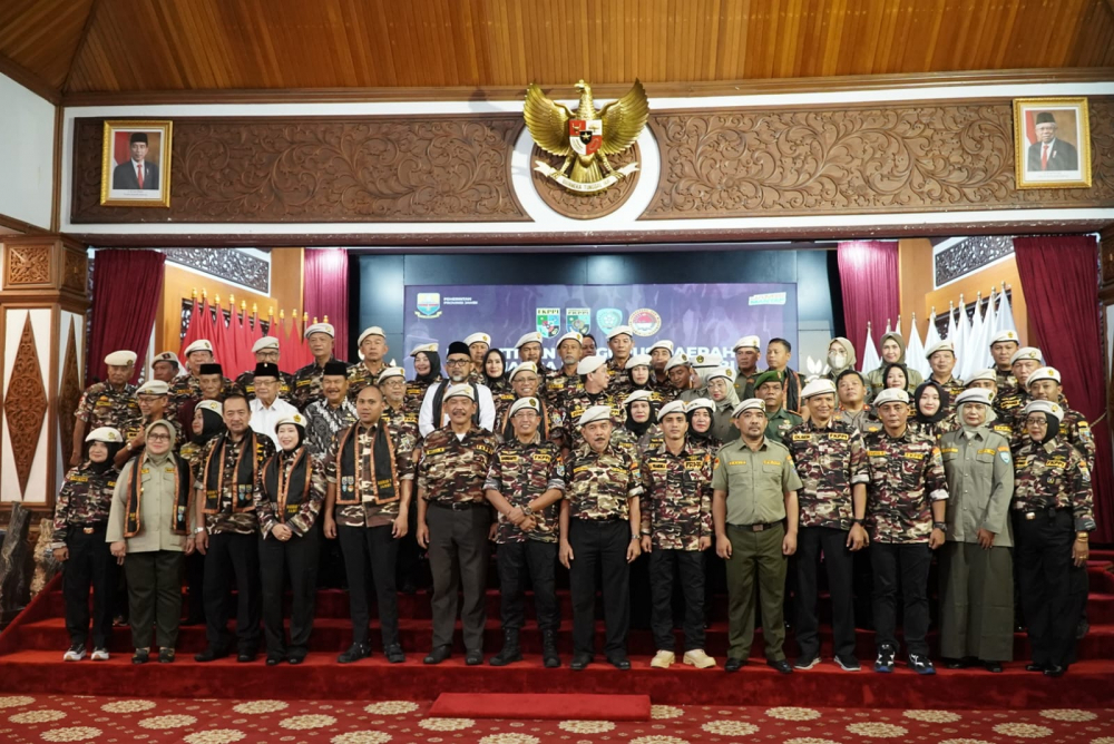 Sekretaris Daerah (Sekda) Provinsi Jambi H. Sudirman secara langsung melantik Pengurus Daerah V Keluarga Besar FKPPI Jambi Periode 2023-2028 dengan tema FKPPI Membangun Negeri.