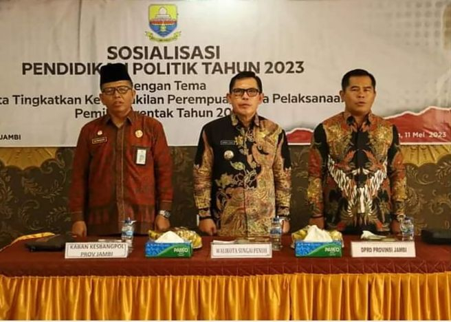 Ketua Komisi IV DPRD Provinsi Jambi Fadli Sudria hadiri Sosialisasi Pendidikan Politik bersama Kebangpol Provinsi Jambi di Kota Sungai Penuh, Kamis (11/5/2023).