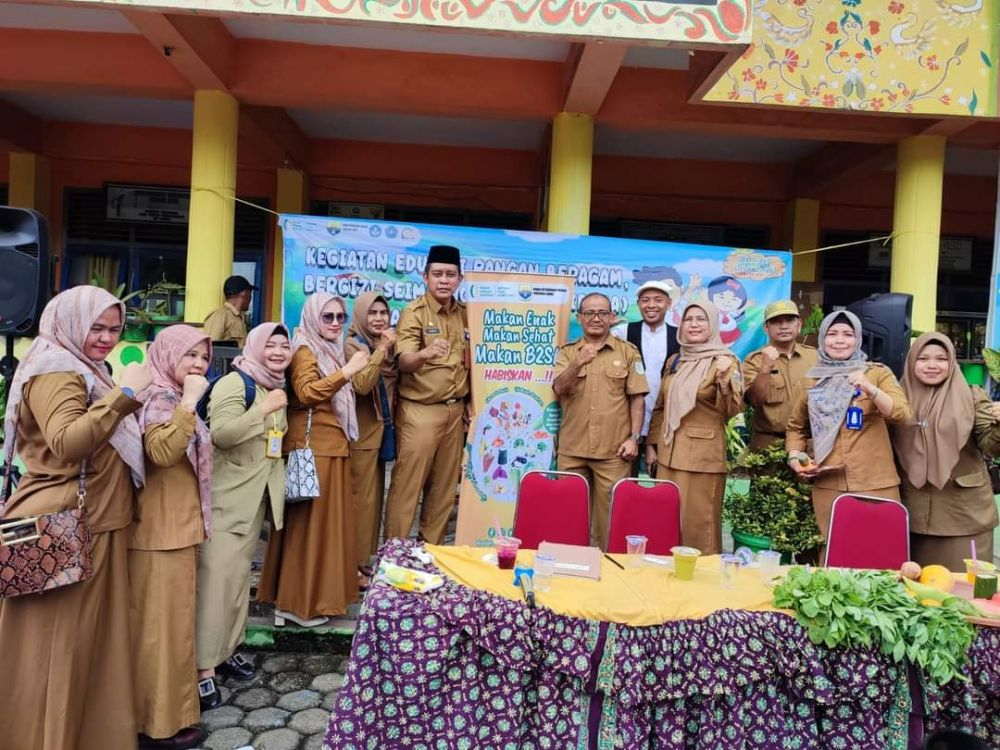 Dinas ketahanan pangan Provinsi Jambi mengenalkan pangan beragam bergizi seimbang dan aman atau B2SA kepada siswa sekolah dasar