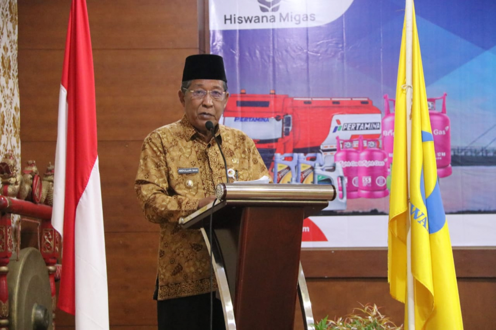 Wakil Gubernur Jambi Drs. Abdullah Sani,