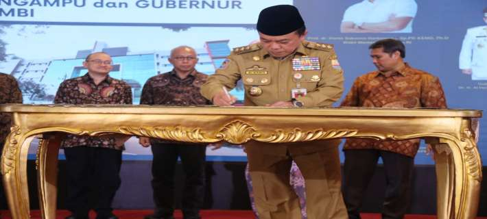 Gubernur Jambi menandatangani MoU dengan 11 Rumah Sakit Vertikal Kemenkes untuk 9 layanan kesehatan 