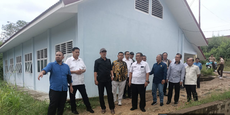 Kunjungan Pansus IV DPRD Provinsi Jambi ke SMA Negeri 12 Kota Jambi, Rabu (8/5)