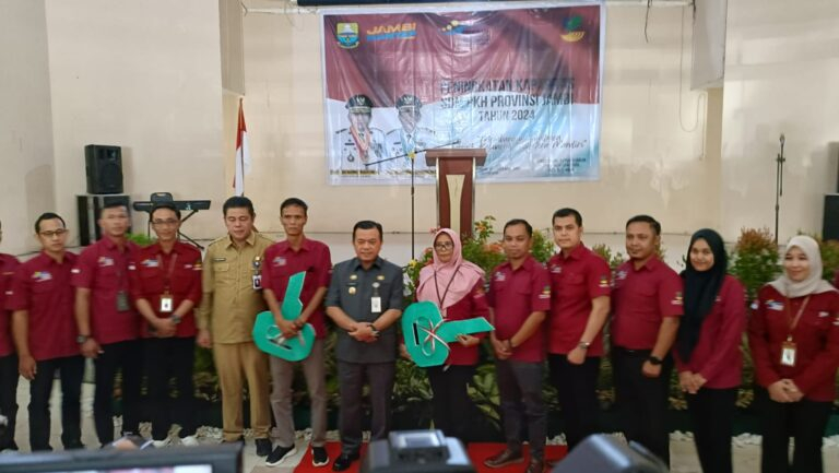 Hadiri Peningkatan Kapasitas SDM PKH, Al Haris Serahkan Motor Operasional Kepada Koordinator PKH Kabupaten dan Kota se-Provinsi Jambi.