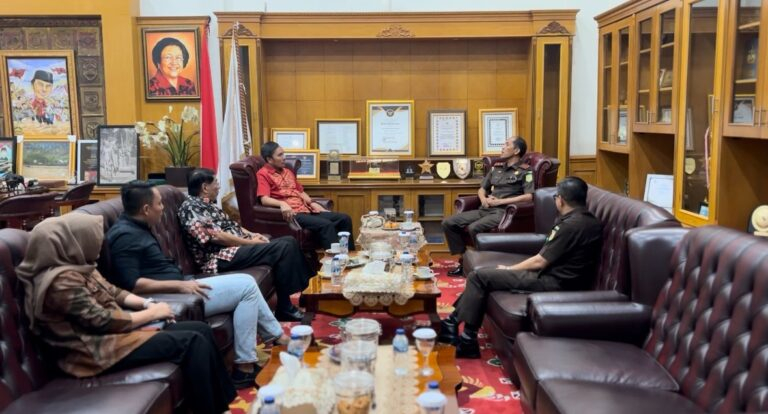 Terima Kunjungan Kajati Jambi, DPRD Jambi Harapkan Kolaborasi dan Sinergitas Bangun Jambi. Foto dok Humas DPRD Provinsi Jambi