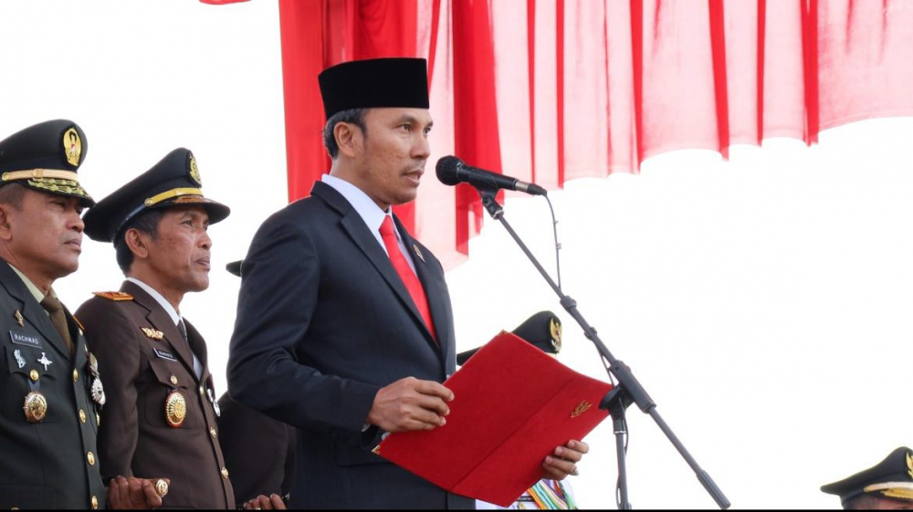 Ketua DPRD Jambi Bacakan Teks Proklamasi di Upacara HUT ke 79 RI. Foto dok Humas Provinsi Jambi.