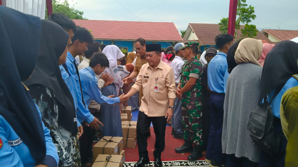 Dapat Bantuan Dumisake, Warga Tanjab Timur Ucapkan Terima Kasih Kepada Al Haris Gubernur Jambi.