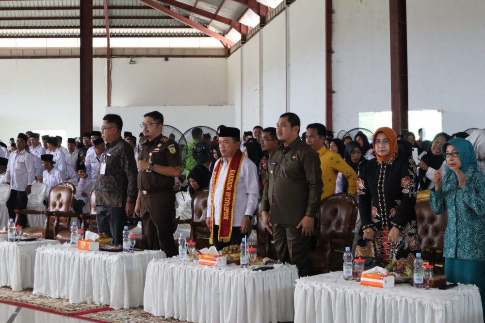 Al Haris Bersama Mashuri Hadir di Tengah Ratusan Anggota BPD se-Kabupaten Bungo