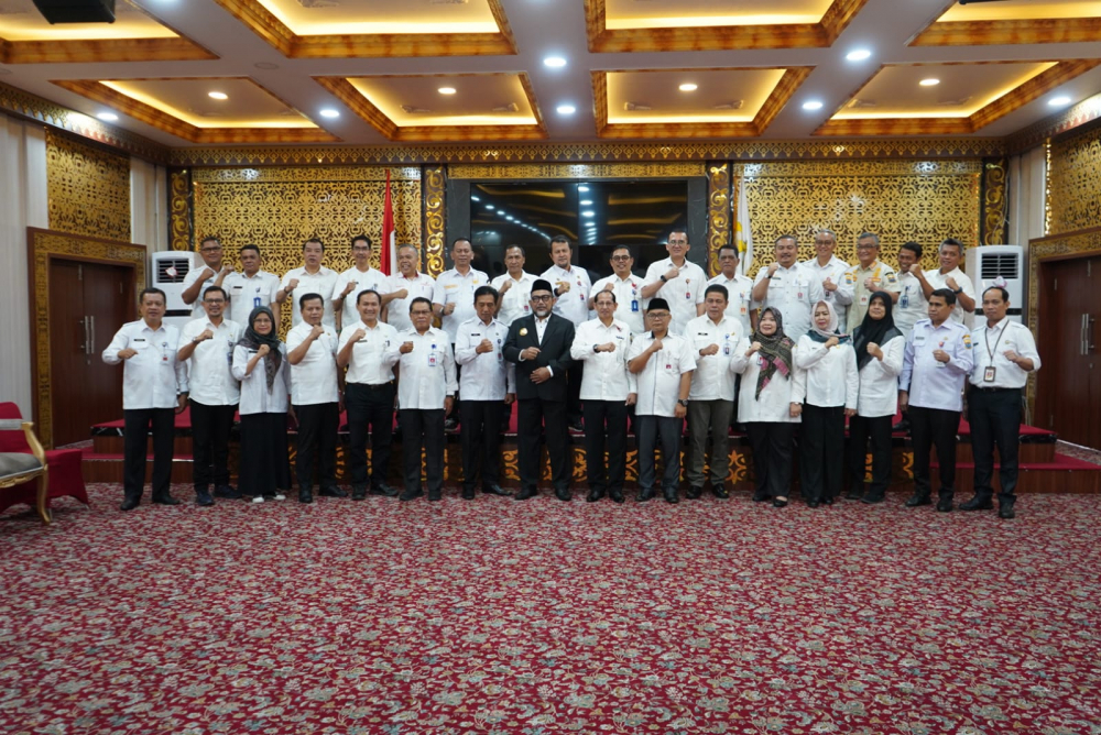 Pimpin Rapat Perdana, Pjs Gubernur Sudirman Pastikan Pembangunan dan Pelayanan Masyarakat Tetap Berjalan. Foto dok Kominfo Prov Jambi