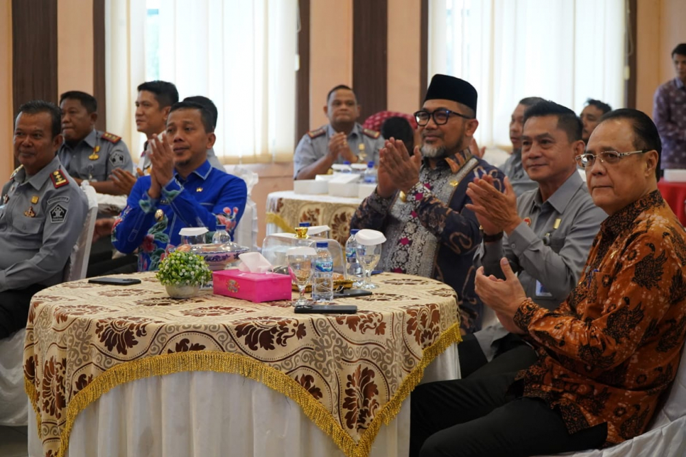 Pjs. Gubernur Sudirman: Harmonisasi Sangat Penting Agar Peraturan Daerah Tidak Bertentangan. Foto dok Kominfo Prov Jambi