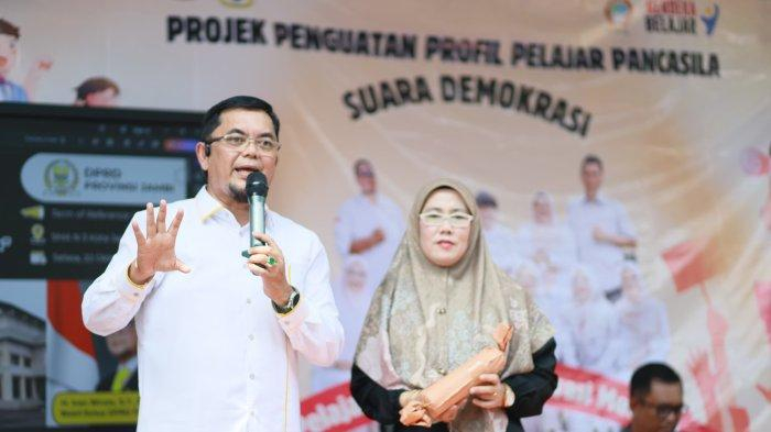 Wakil Ketua DPRD Jambi Ivan Wirata: Gen Z Harus Melek Politik  