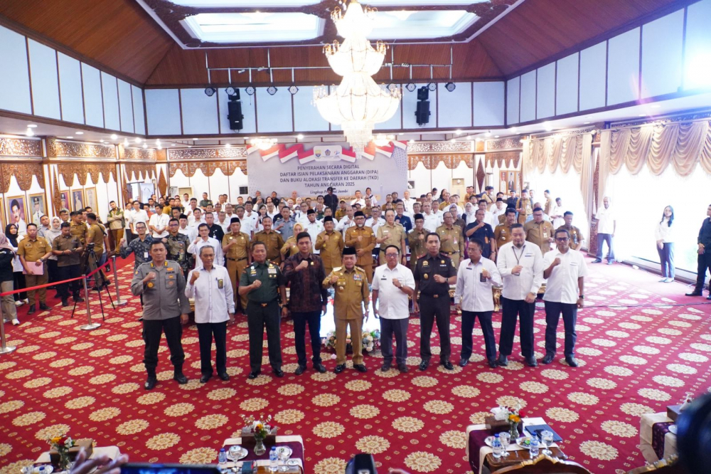 Ketua DPRD Hadiri Penyerahan Digital DIPA Tahun  2025. Foto dok Humas DPRD Provinsi Jambi