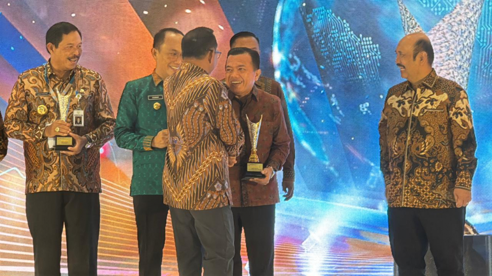 Pemprov Jambi Terima Anugrah APBD Award 2024. Foto dok Kominfo Prov Jambi