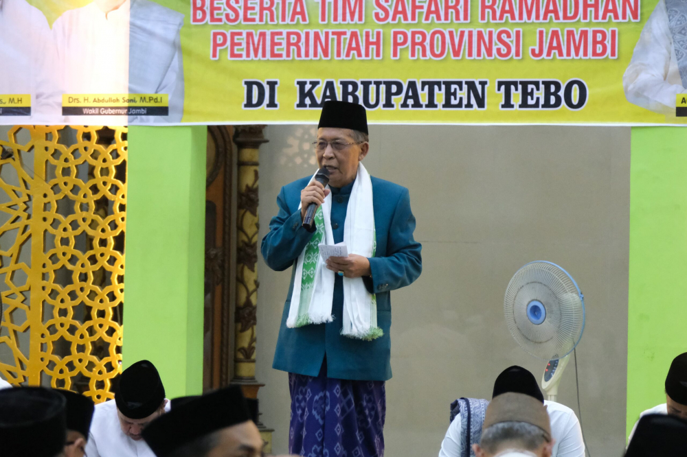 Safari Ramadhan di Tebo: Abdullah Sani Ajak Optimalkan Momen Ramadhan Sebaik Mungkin. Foto dok Kominfo Provinsi Jambi