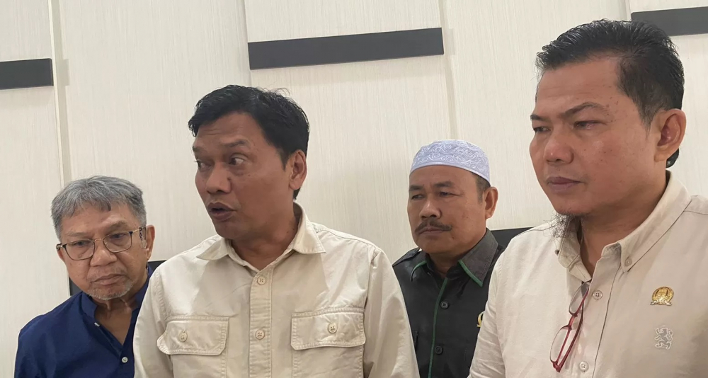 Dewan Pertanyakan Perbaikan Tiang Fender Jembatan Aurduri Pasca Ditabtak Tongkang Batu Bara