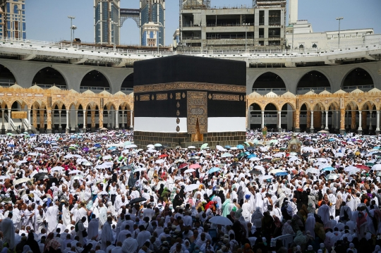 Suasana kepadatan jemaah haji di Masjidil Haram, kota suci Mekkah, Arab Saudi