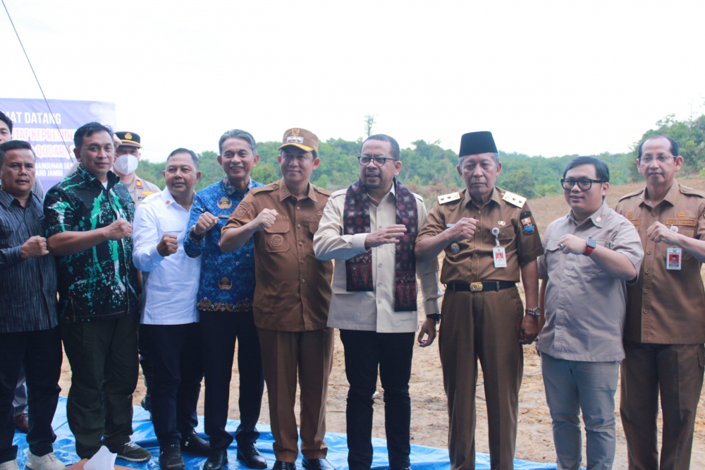 Wakil KSP M. Qodari Didampingi Abdullah Sani Tinjau Kesiapan Sekolah Rakyat di Muaro Jambi.