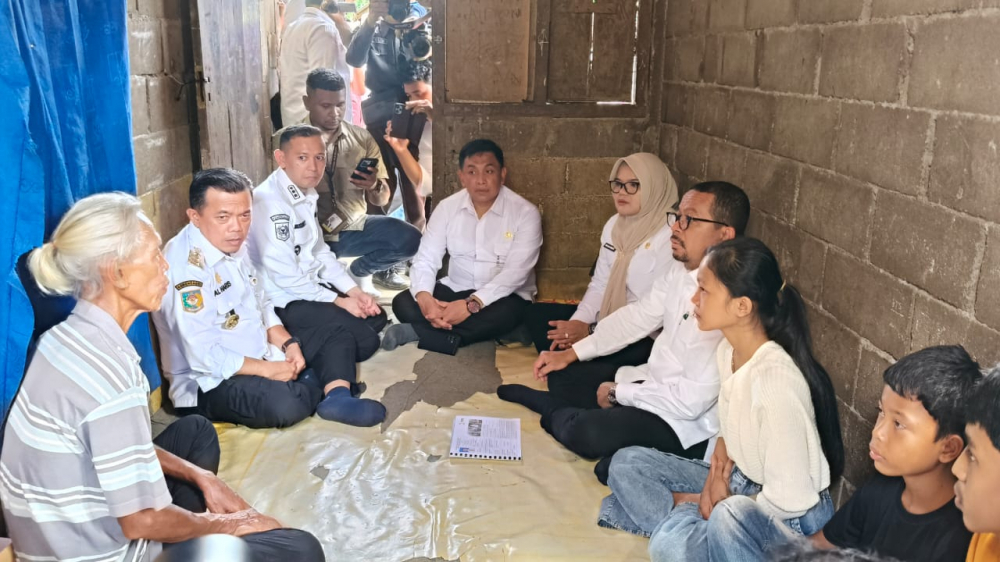 Langsung Kerumah Calon Siswa, Wakil Kepala Staf Kepresidenan Bersama Gubernur Al Haris Cek Kesiapan Sekolah Rakyat di Tanjab Timur. 