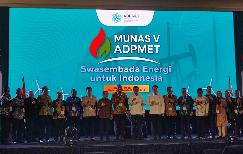 Al Haris Hadiri Munas V Asosiasi Daerah Penghasil Migas dan Energi Terbarukan. Foto dok Kominfo Provinsi Jambi