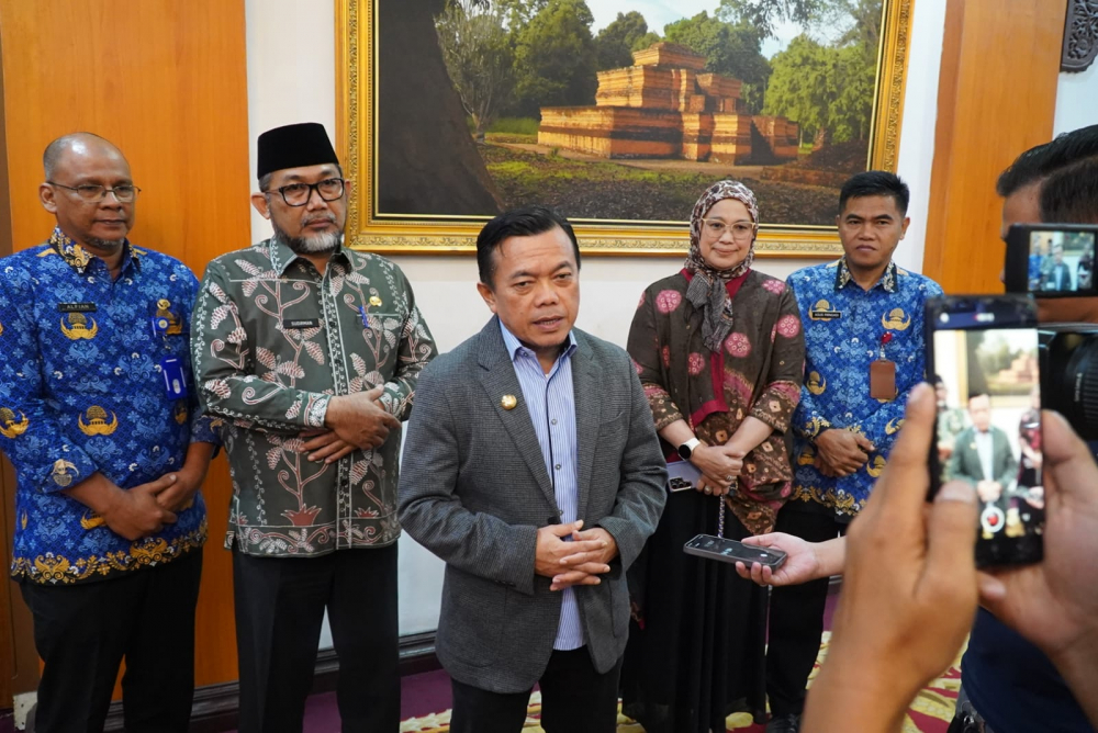 Gubernur Al Haris Wawancarai Langsung Calon Direktur dan Komisaris PT JII. Foto dok Kominfo Provinsi Jambi
