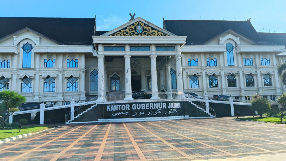 Kantor Gubernur Jambi. 