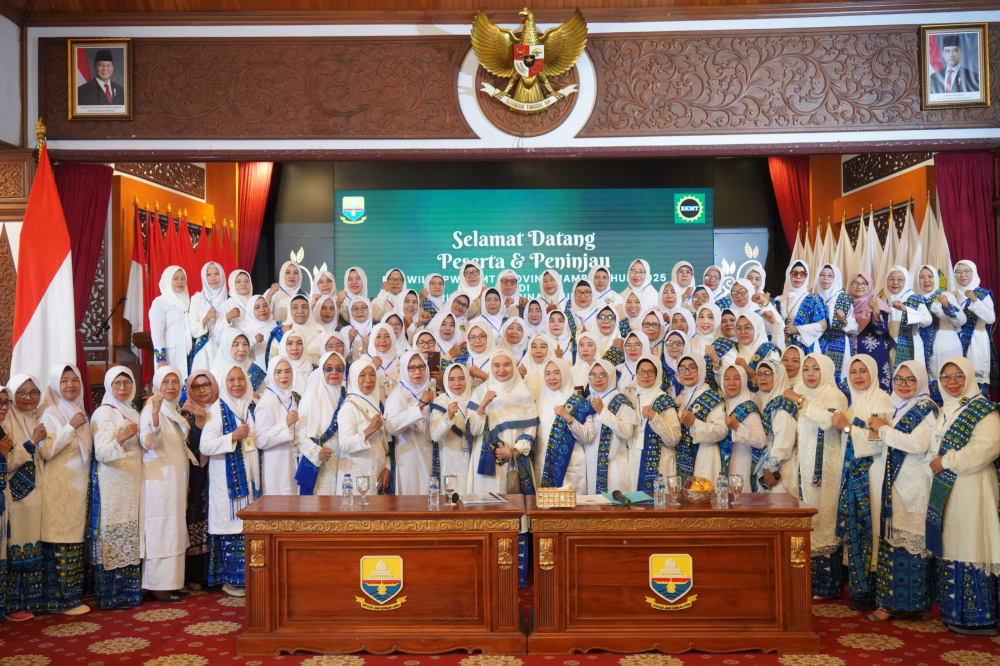 Hesnidar Haris Nahkodai PW BKMT Provinsi Jambi 2025-2030. Foto dok Kominfo Provinsi Jambi