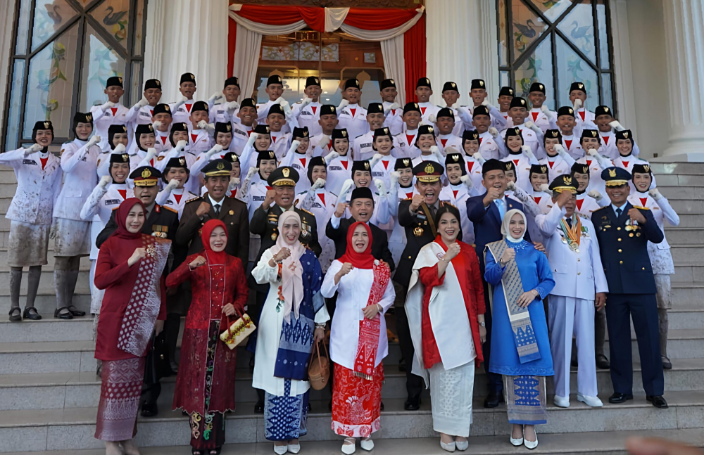 Gubernur Al Haris Apresiasi Kerja Keras Panitia dan Paskibraka HUT Ke-80 RI. Foto dok Kominfo Provinsi Jambi