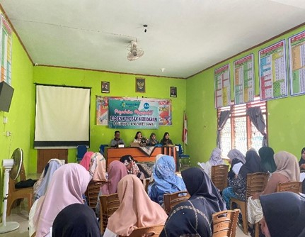 Kegiatan Pengabdian Masyarakat yang dilakukan Dosen Jurusan Kebidanan Poltekes Jambi di Desa Suka Maju Muaro Jambi