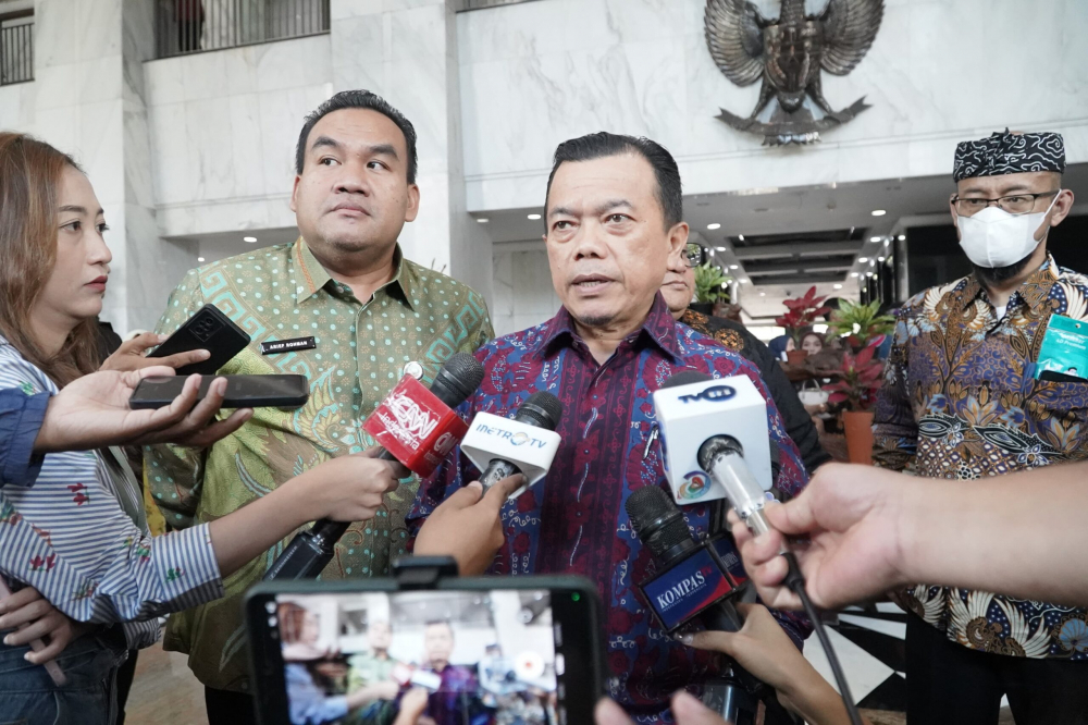 Gubernur Jambi Al Haris usai audiensi dengan Menteri Keuangan.