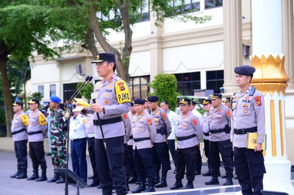 Kapolda Jambi Memimpin Apel Operasi Zebra Siginjai 2025. 